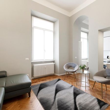 Milan Royal Suites - Centro Екстериор снимка