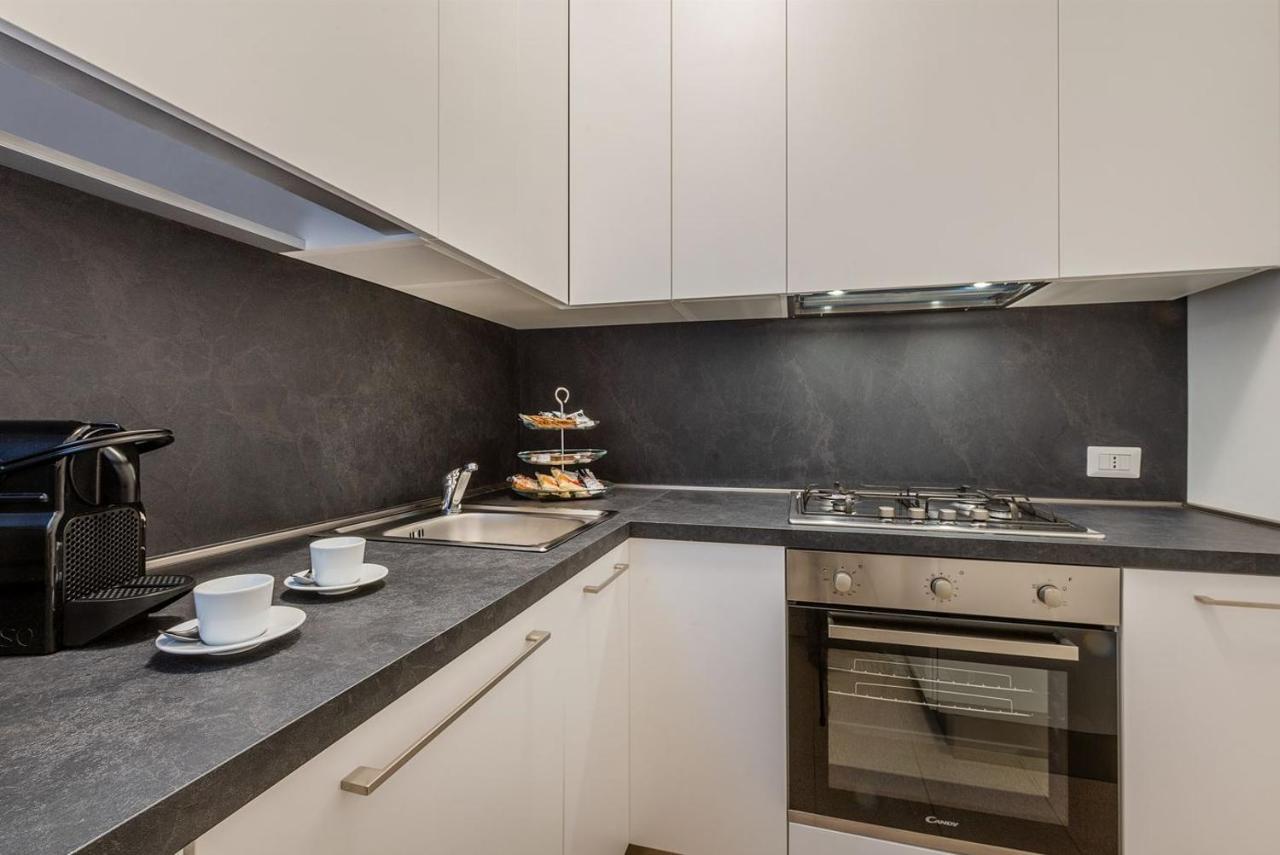 Milan Royal Suites - Centro Екстериор снимка