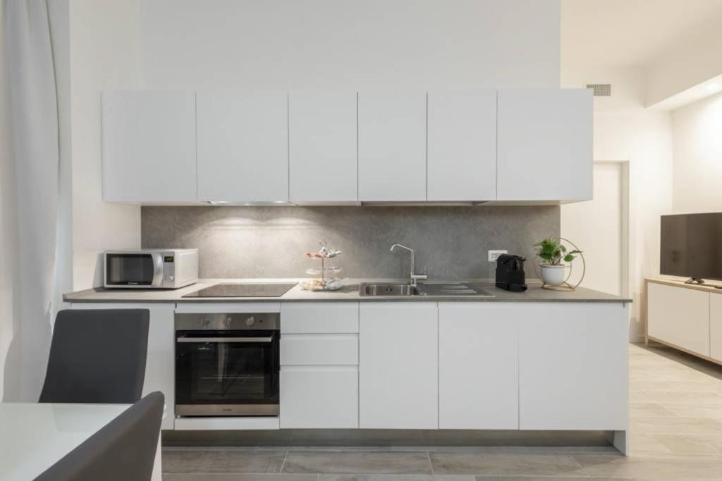 Milan Royal Suites - Centro Екстериор снимка