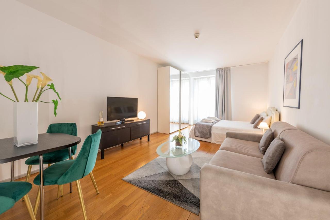 Milan Royal Suites - Centro Екстериор снимка