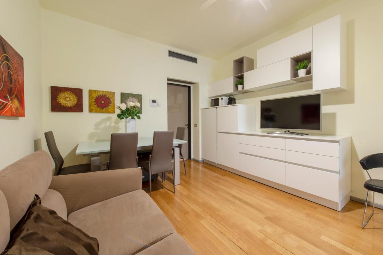 Milan Royal Suites - Centro Екстериор снимка