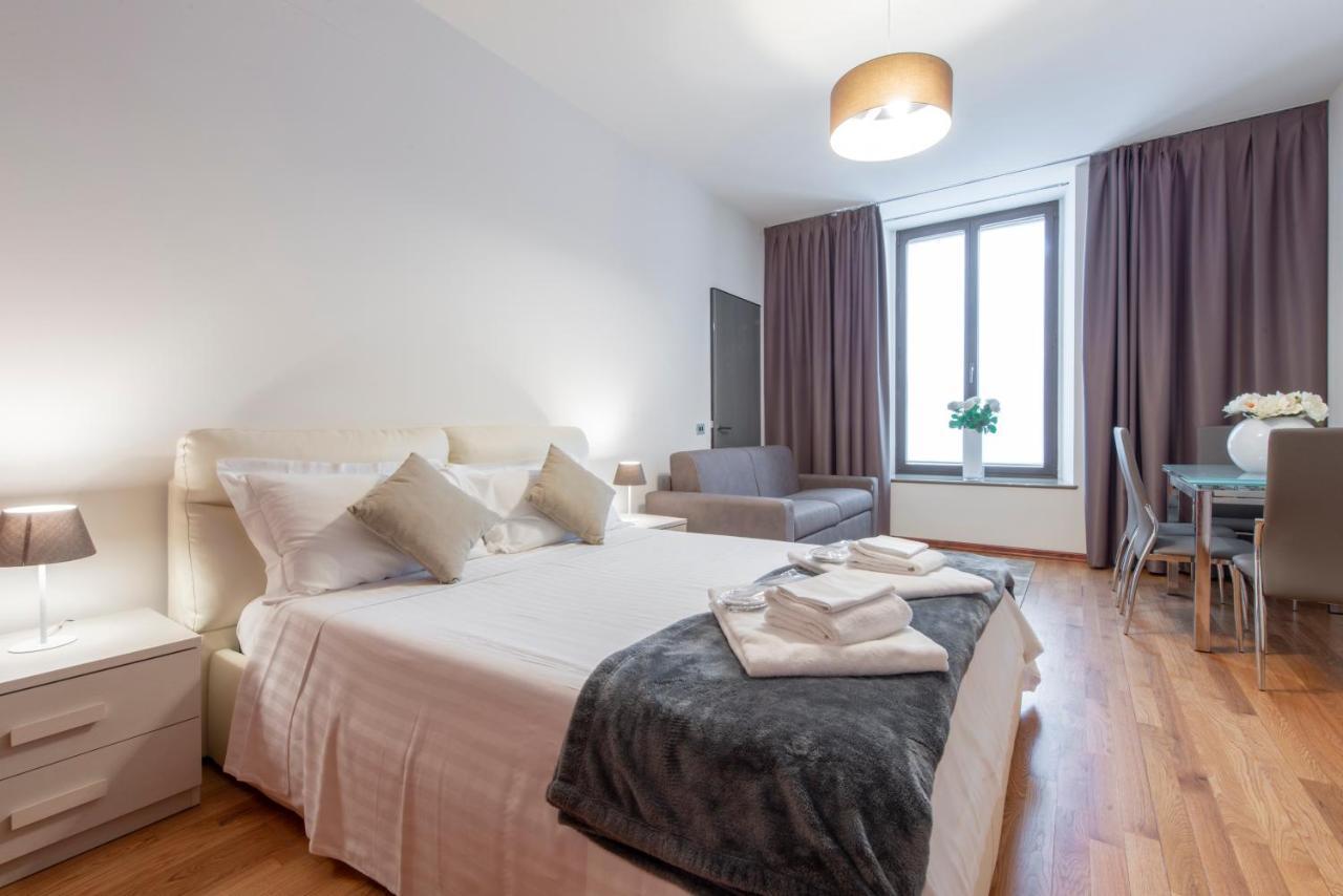 Milan Royal Suites - Centro Екстериор снимка