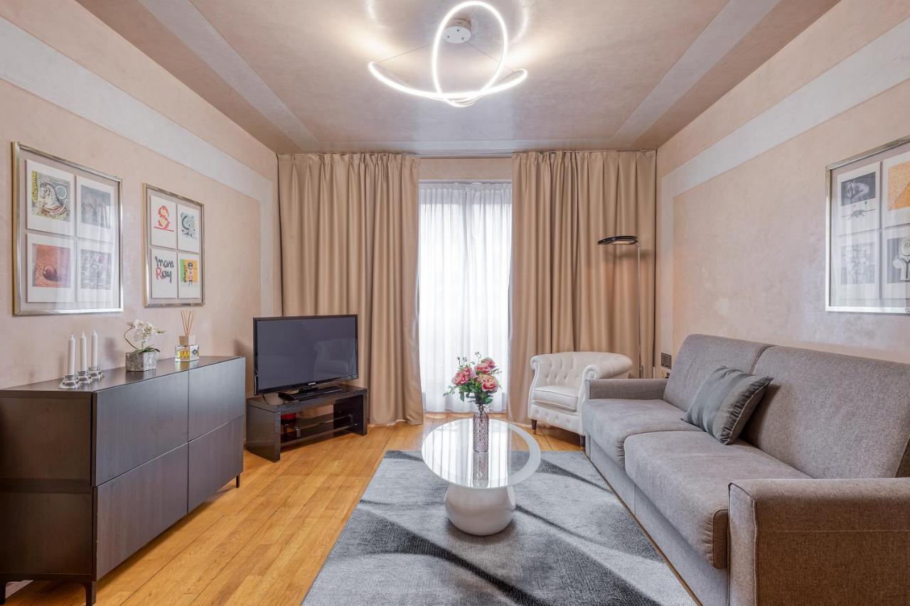 Milan Royal Suites - Centro Екстериор снимка
