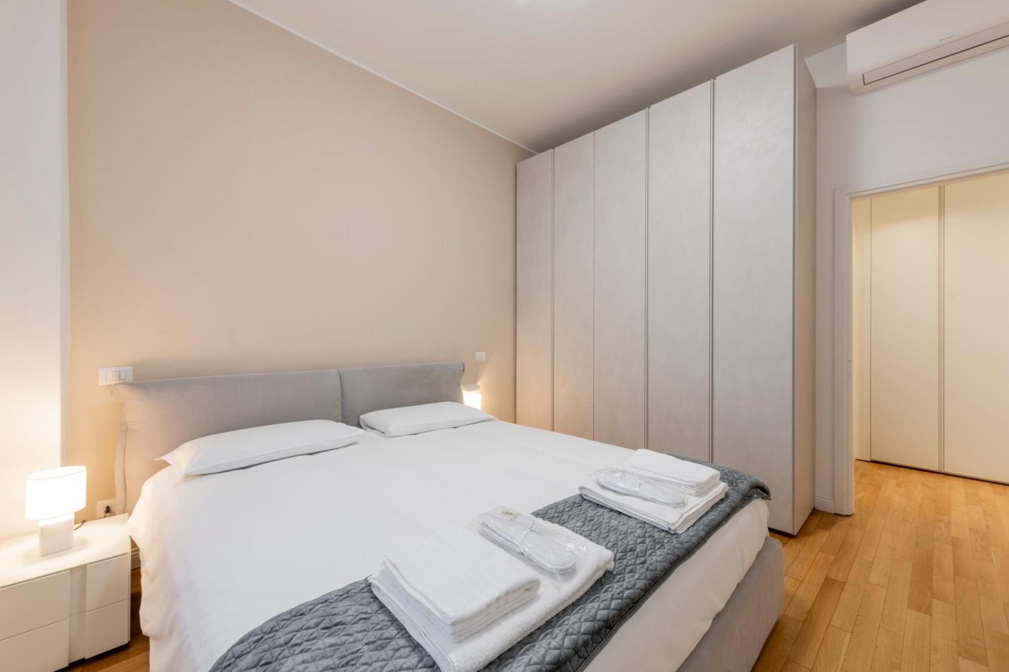 Milan Royal Suites - Centro Екстериор снимка