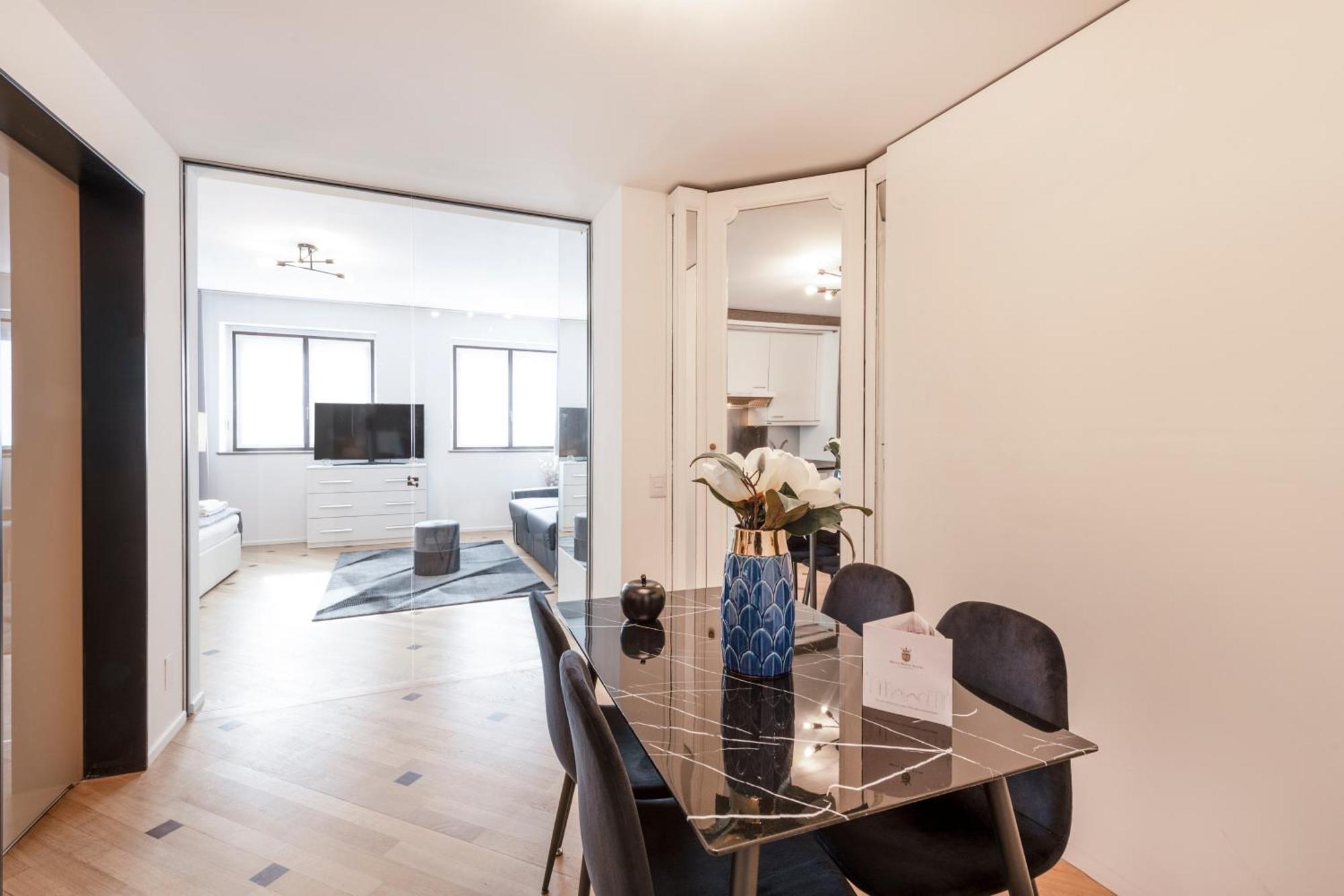 Milan Royal Suites - Centro Екстериор снимка